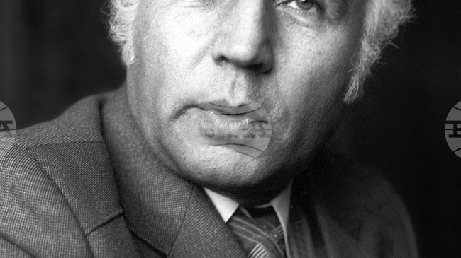 Днес се навършват сто години от рождението на Вътьо Раковски