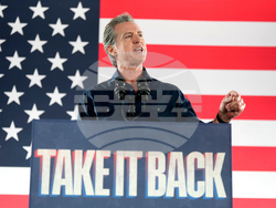 Texas California Redistricting Newsom