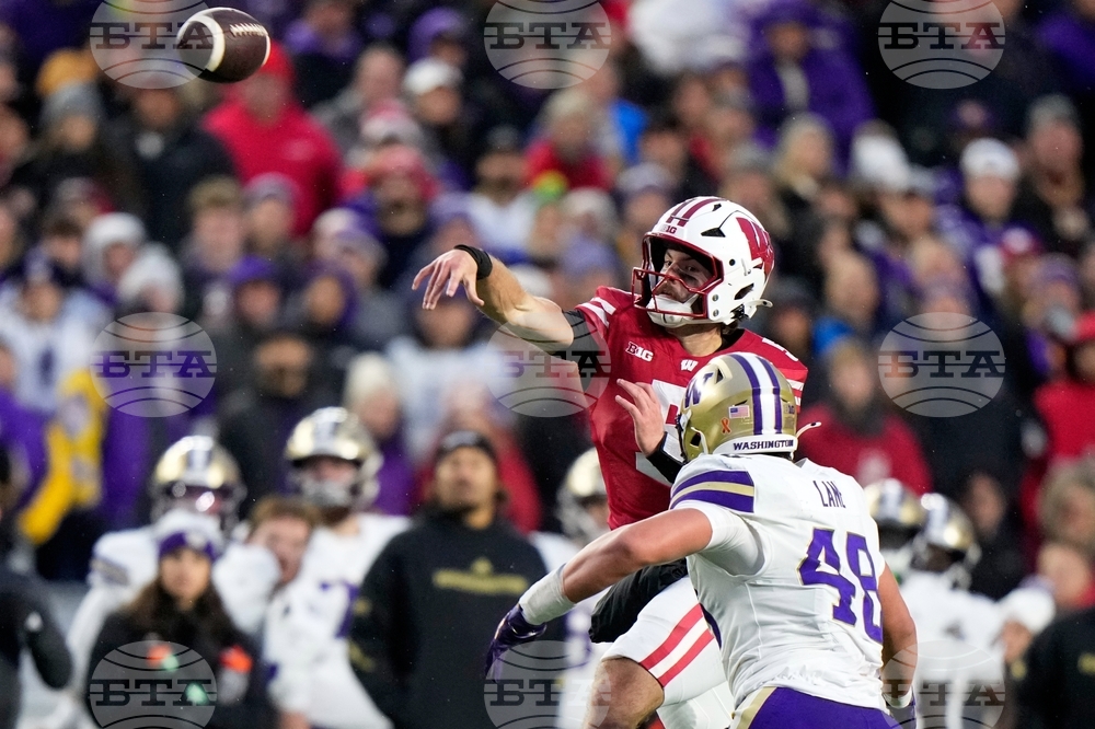 Washington Wisconsin Football