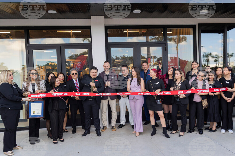 Macy's Midway Crossings