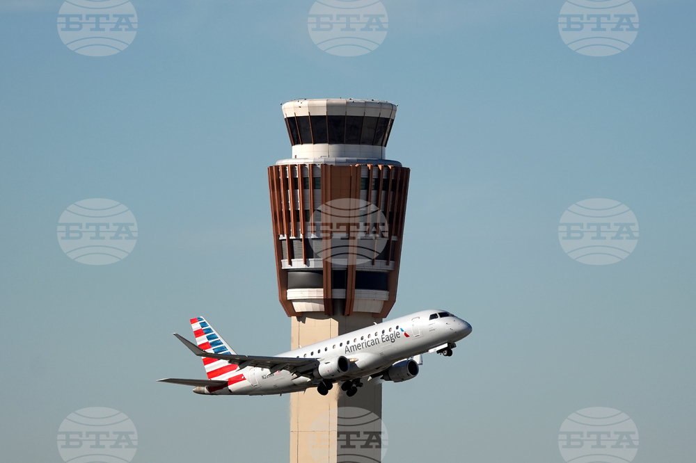 APTOPIX Government Shutdown Airlines