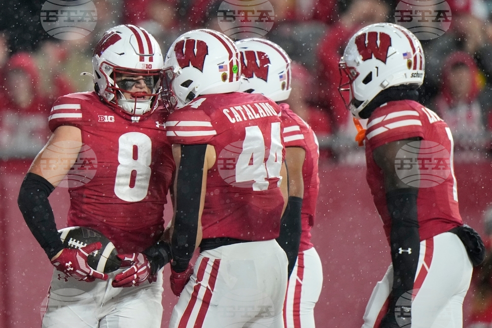 Washington Wisconsin Football