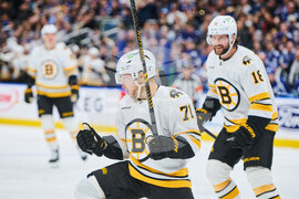 Bruins Maple Leafs Hockey