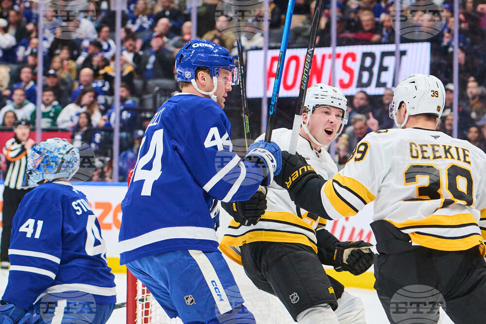 Bruins Maple Leafs Hockey