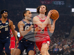 Bulls Cavaliers Basketball