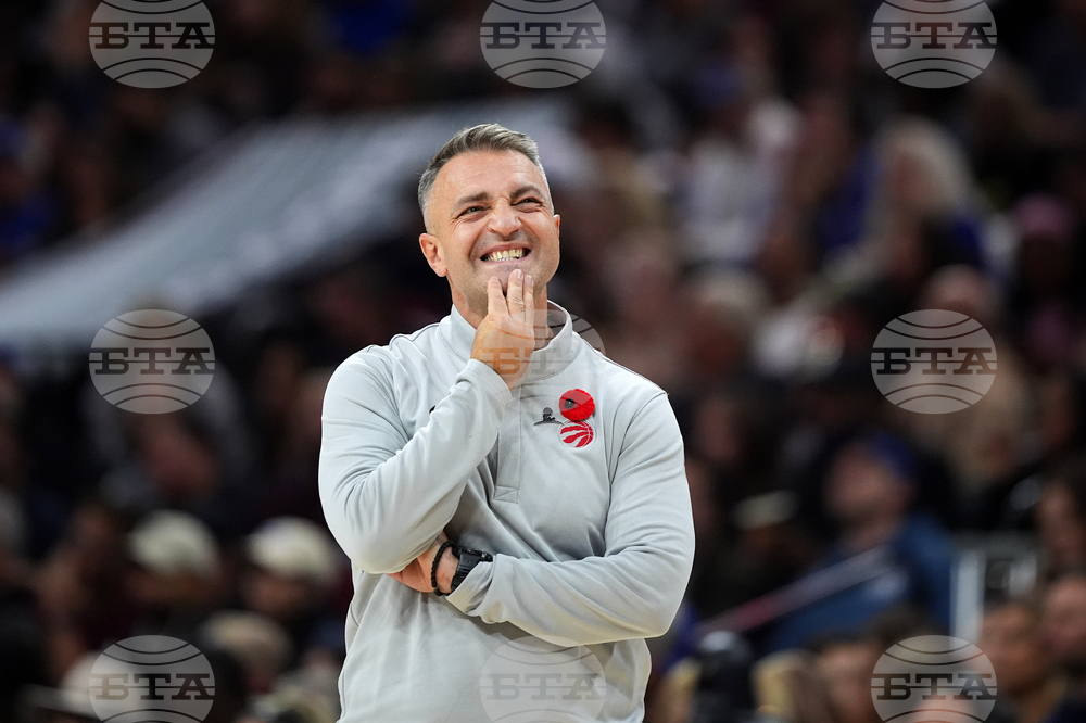 Raptors 76ers Basketball