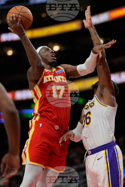 Lakers Hawks Basketball