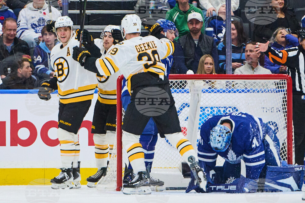 Bruins Maple Leafs Hockey