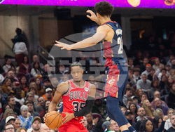 Bulls Cavaliers Basketball