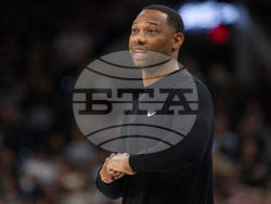 Pelicans Spurs Basketball