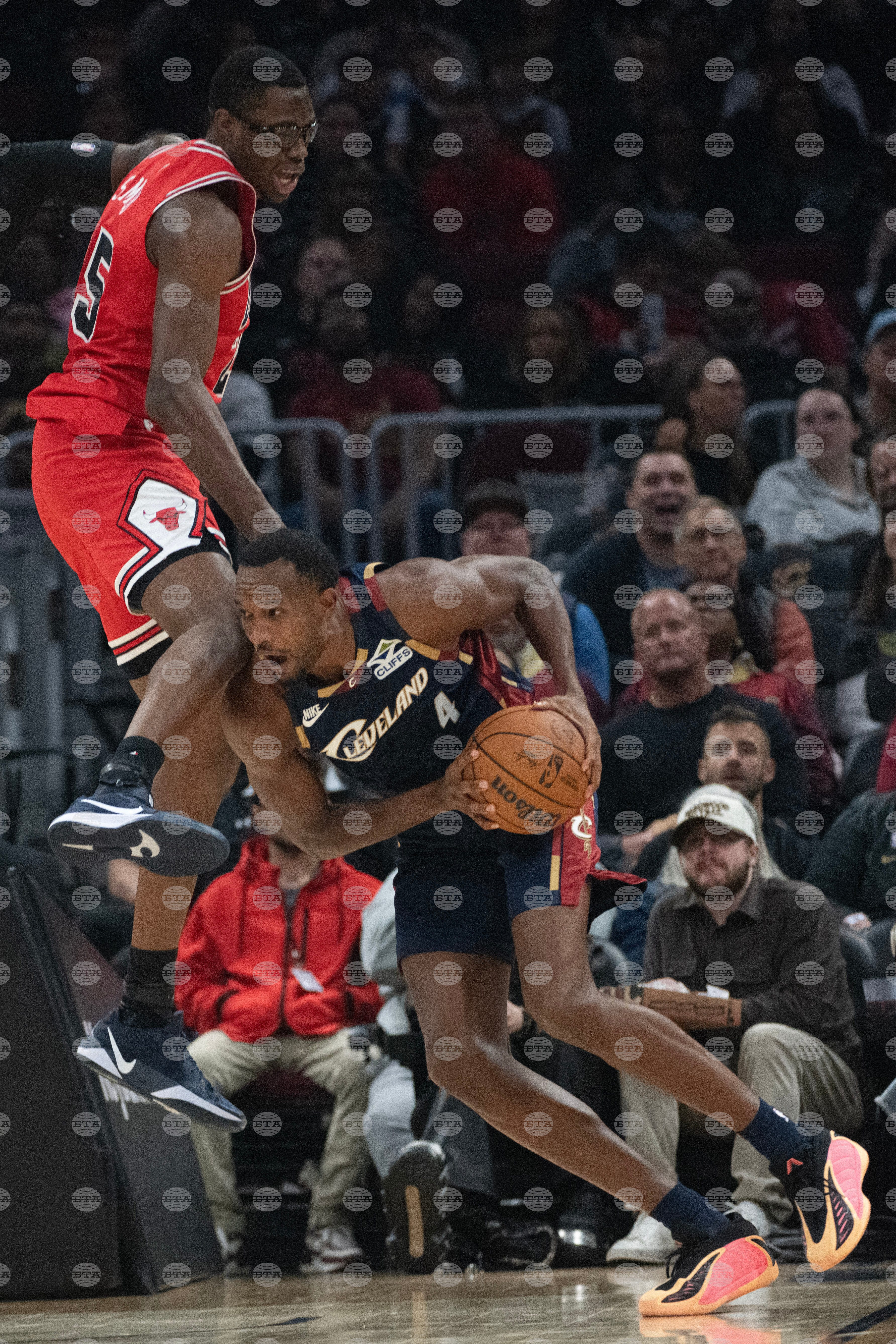 Bulls Cavaliers Basketball