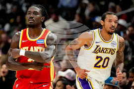 Lakers Hawks Basketball