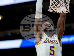 Lakers Hawks Basketball