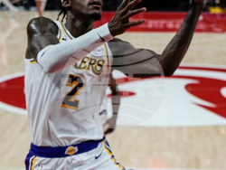 Lakers Hawks Basketball