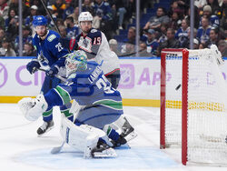 Blue Jackets Canucks Hockey