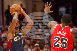 Bulls Cavaliers Basketball