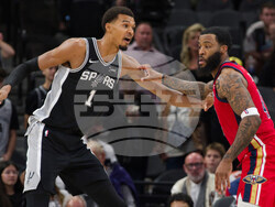 Pelicans Spurs Basketball