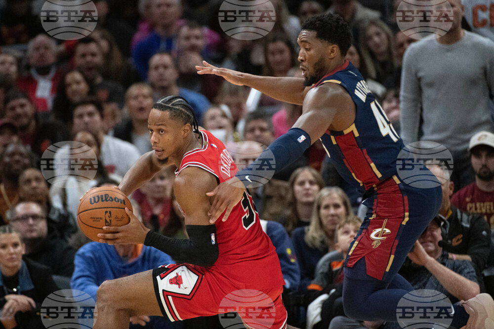 Bulls Cavaliers Basketball