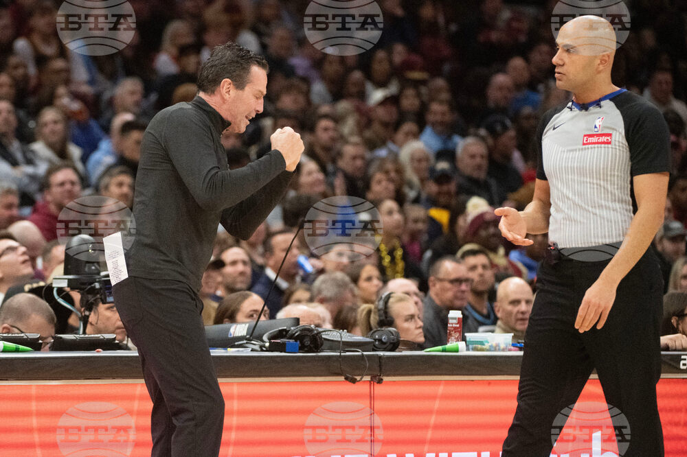 Bulls Cavaliers Basketball