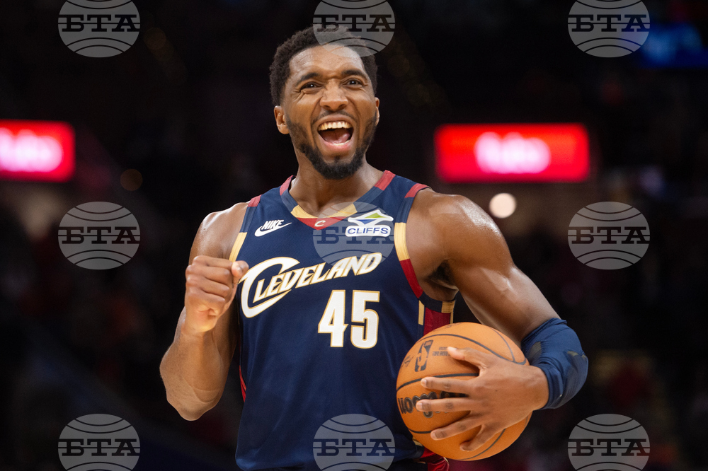 Bulls Cavaliers Basketball