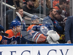 Avalanche Oilers Hockey