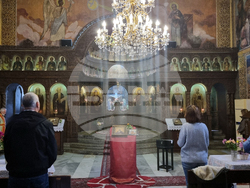 Търговище - храм „Св. Йоан Рилски“ - неделна служба