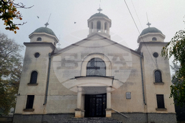 Търговище - храм „Св. Йоан Рилски“ - неделна служба