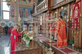 Шумен - отец Красимир - неделна служба и проповед