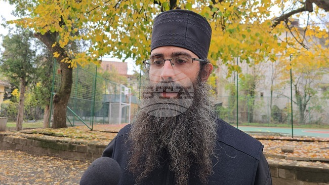 Ловешки ученици не използват мобилни телефони в училище, преди да влезе в сила подготвяната забрана 