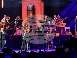 Концерт на „Молец“ в София, ноември 2025 г., снимка – ДаКонцерт на „Молец“ в София, ноември 2025 г., снимка – Даниел Димитров/БТАниел Димитров/БТА