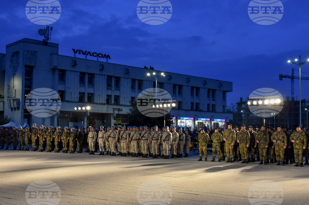 Пловдив - Трети март - тържествена заря-проверка