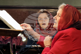 Ямбол - храм „Св. Николай Чудотворец” - литургия