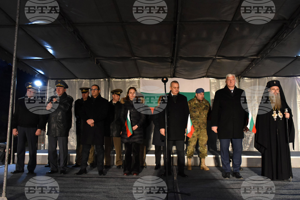 Пловдив - Трети март - тържествена заря-проверка