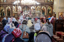 Ямбол - храм „Св. Николай Чудотворец” - литургия