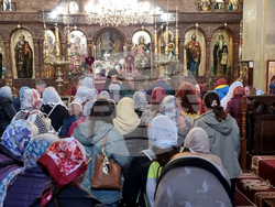 Ямбол - храм „Св. Николай Чудотворец” - литургия