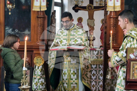 Добрич - храм „Св. Климент Охридски”- неделна служба