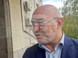 Стара Загора - съд - обвинени за кражба на гориво - мярка