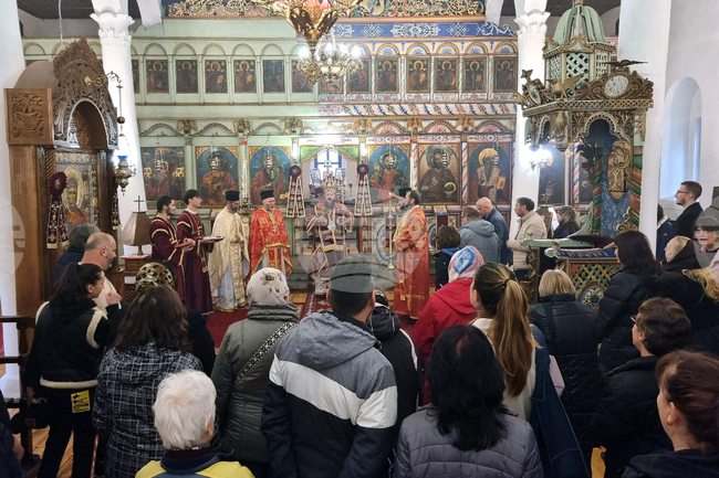 Кюстендил - храм „Свети вмчк Димитър Солунски“ - проповед