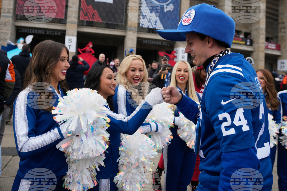 Falcons Colts Football