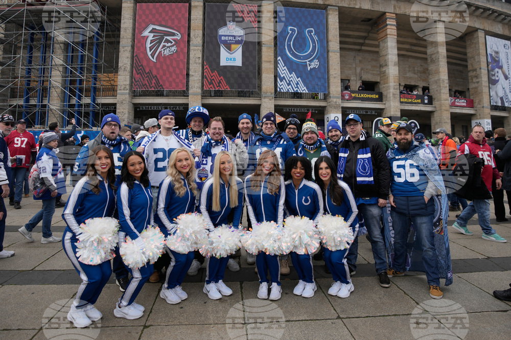 Falcons Colts Football