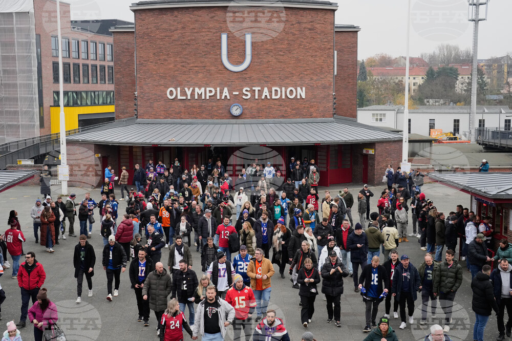 Falcons Colts Football