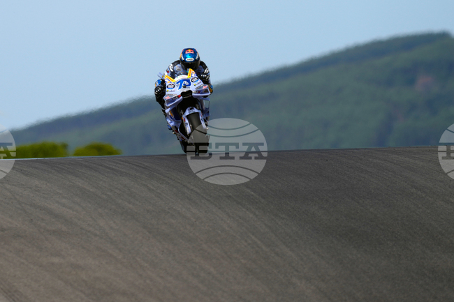 Алекс Маркес спечели спринтовото състезание във Валенсия в шампионата по мотоциклетизъм в клас Мото GP