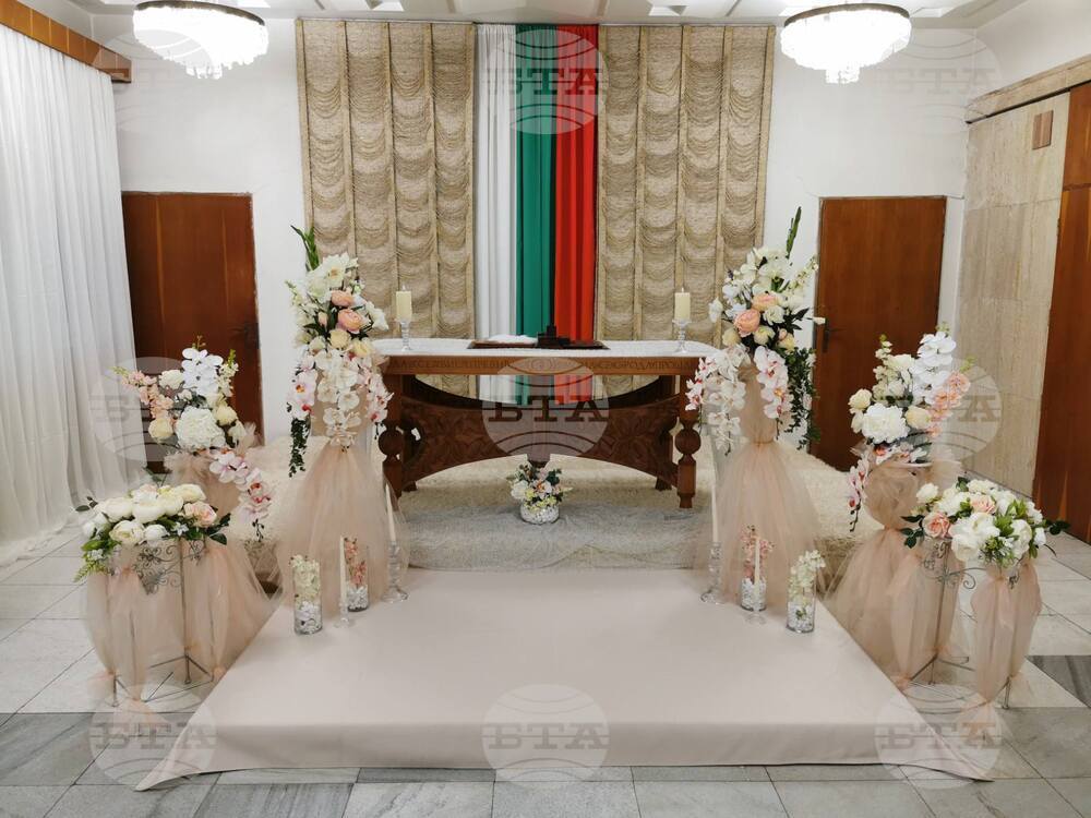 Обновена е ритуалната зала в обредния дом в Смолян 