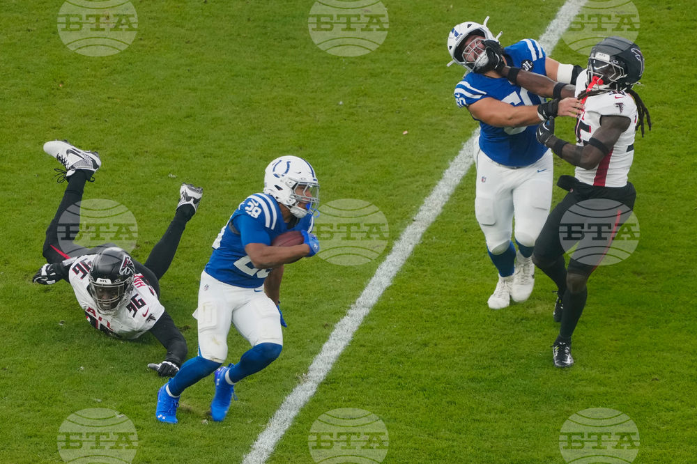 Falcons Colts Football