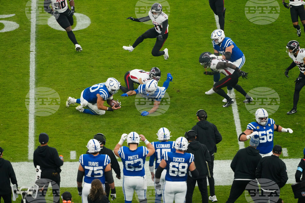 Falcons Colts Football