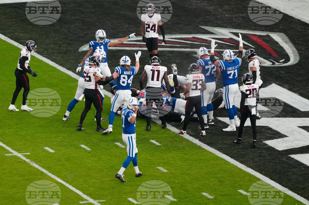 Falcons Colts Football