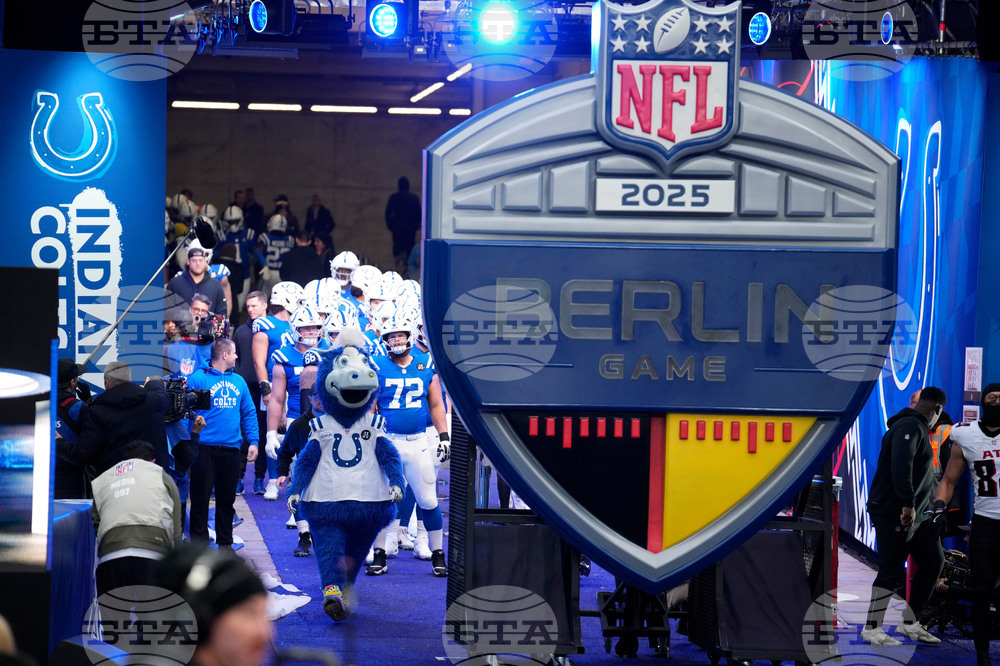 Falcons Colts Football