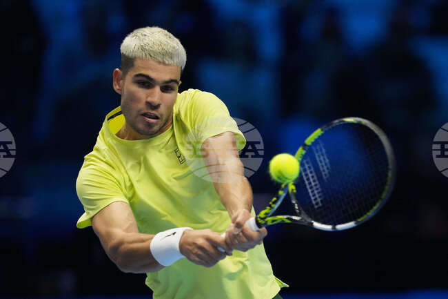 Алкарас стартира с победа участието си на Финалния турнир на АТП в Торино