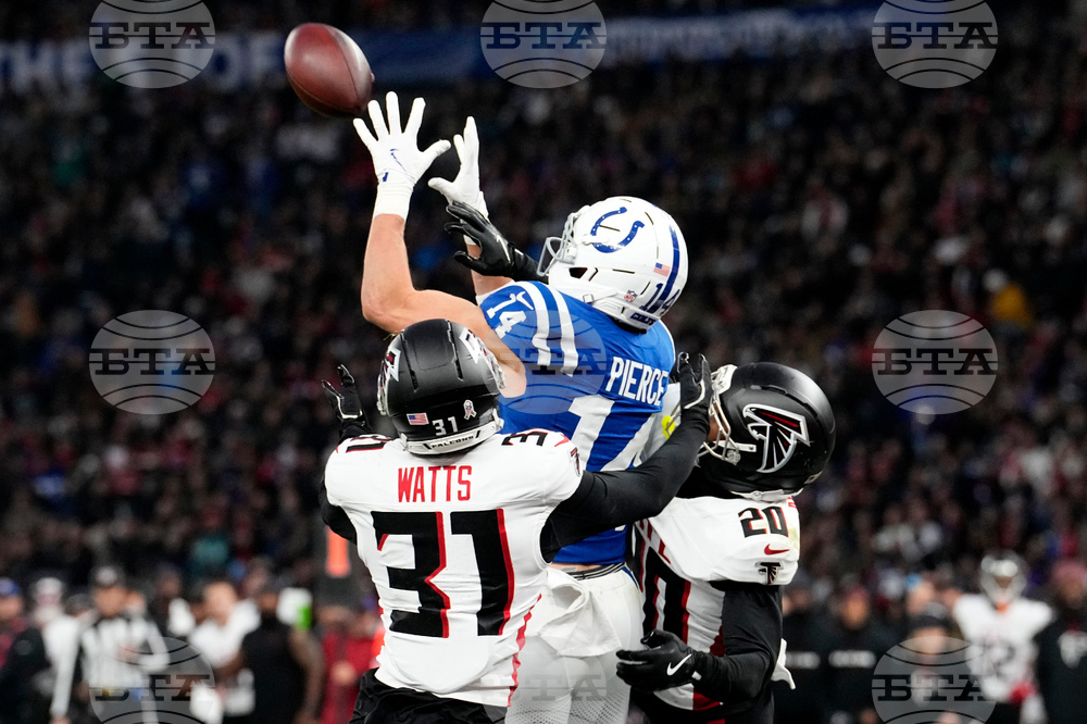 Falcons Colts Football