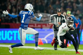 Falcons Colts Football